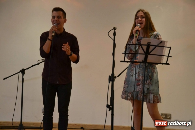 Zdjęcie w galerii na portalu naszraciborz.pl: Warsztaty plastyczne i polsko - czeski koncert na Zamku Piastowskim  wiadomości z regionu