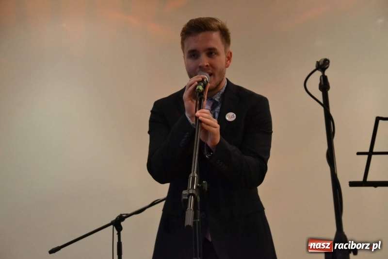 Zdjęcie w galerii na portalu naszraciborz.pl: Warsztaty plastyczne i polsko - czeski koncert na Zamku Piastowskim  wiadomości z regionu