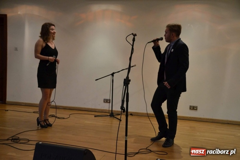 Zdjęcie w galerii na portalu naszraciborz.pl: Warsztaty plastyczne i polsko - czeski koncert na Zamku Piastowskim  wiadomości z regionu