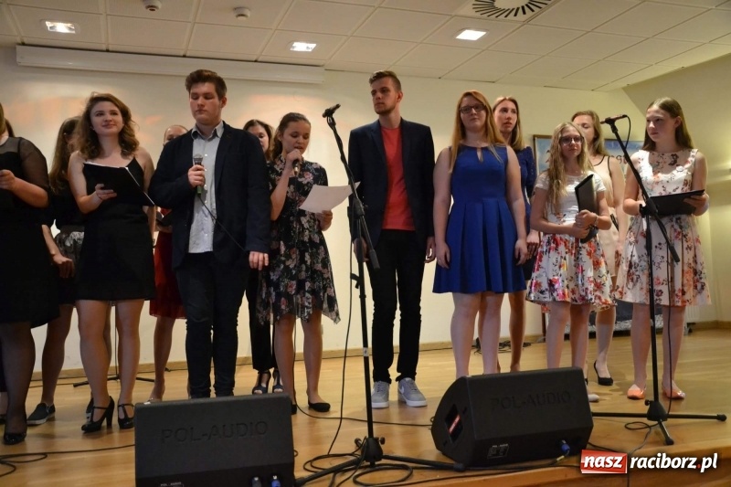 Zdjęcie w galerii na portalu naszraciborz.pl: Warsztaty plastyczne i polsko - czeski koncert na Zamku Piastowskim  wiadomości z regionu