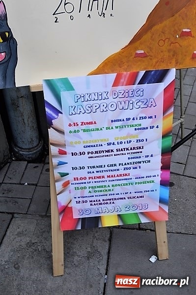 Zdjęcie w galerii na portalu naszraciborz.pl: Moc atrakcji na Pikniku Rodzinnym w SP 4 wiadomości z regionu