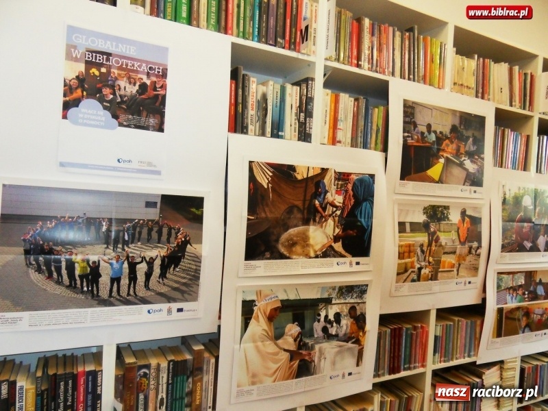 Zdjęcie w galerii na portalu naszraciborz.pl: Program edukacyjny Globalnie w bibliotekach dotarł do Raciborza wiadomości z regionu