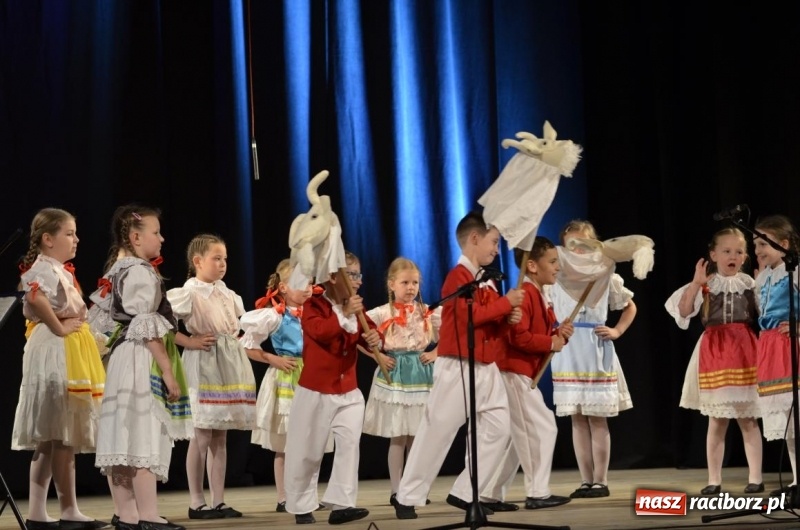 Zdjęcie w galerii na portalu naszraciborz.pl: Zespołowy Dzień Rodziny w ZPiT Strzecha wiadomości z regionu
