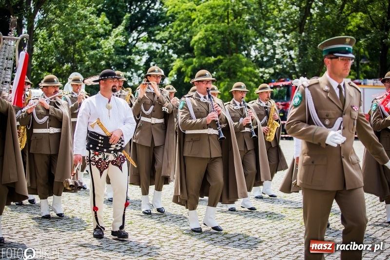 Zdjęcie w galerii na portalu naszraciborz.pl: 20 maja święto Straży Granicznej na raciborskim zamku wiadomości z regionu