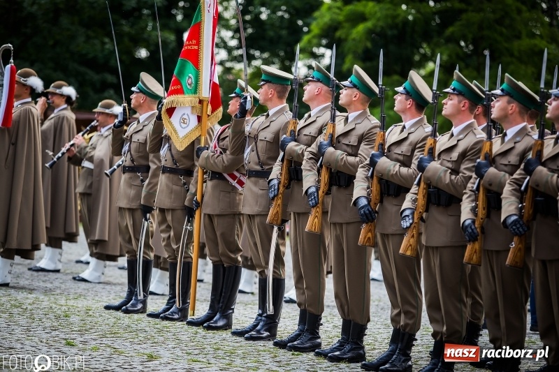 Zdjęcie w galerii na portalu naszraciborz.pl: 20 maja święto Straży Granicznej na raciborskim zamku wiadomości z regionu