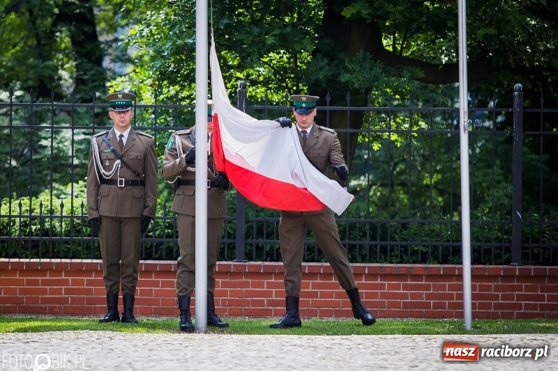 Zdjęcie w galerii na portalu naszraciborz.pl: 20 maja święto Straży Granicznej na raciborskim zamku wiadomości z regionu