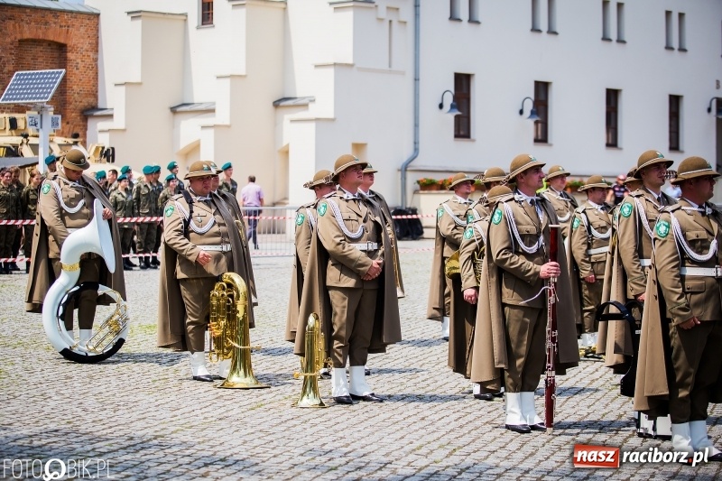 Zdjęcie w galerii na portalu naszraciborz.pl: 20 maja święto Straży Granicznej na raciborskim zamku wiadomości z regionu