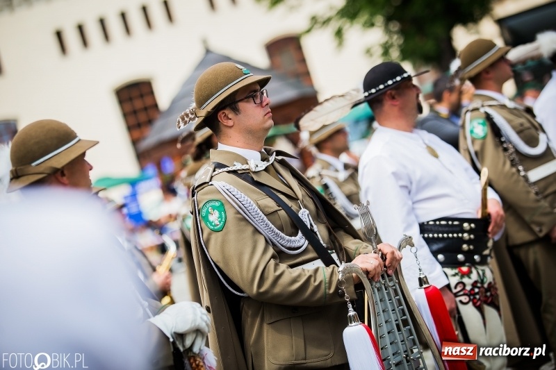 Zdjęcie w galerii na portalu naszraciborz.pl: 20 maja święto Straży Granicznej na raciborskim zamku wiadomości z regionu