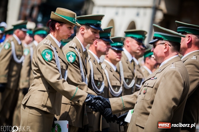 Zdjęcie w galerii na portalu naszraciborz.pl: 20 maja święto Straży Granicznej na raciborskim zamku wiadomości z regionu
