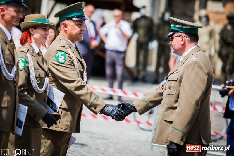 Zdjęcie w galerii na portalu naszraciborz.pl: 20 maja święto Straży Granicznej na raciborskim zamku wiadomości z regionu