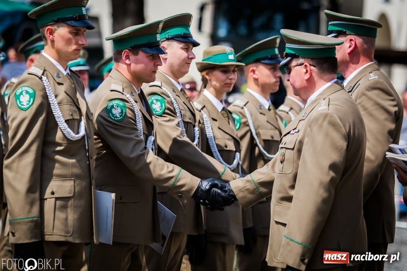 Zdjęcie w galerii na portalu naszraciborz.pl: 20 maja święto Straży Granicznej na raciborskim zamku wiadomości z regionu