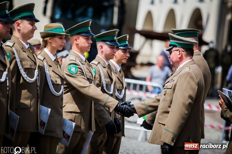 Zdjęcie w galerii na portalu naszraciborz.pl: 20 maja święto Straży Granicznej na raciborskim zamku wiadomości z regionu