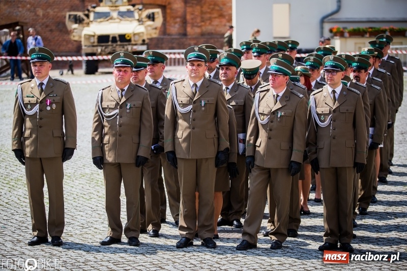 Zdjęcie w galerii na portalu naszraciborz.pl: 20 maja święto Straży Granicznej na raciborskim zamku wiadomości z regionu