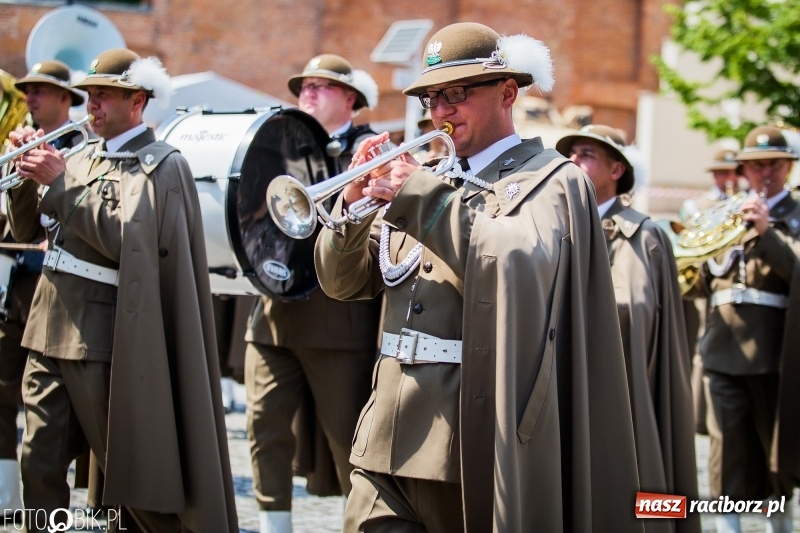 Zdjęcie w galerii na portalu naszraciborz.pl: 20 maja święto Straży Granicznej na raciborskim zamku wiadomości z regionu
