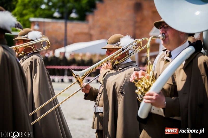 Zdjęcie w galerii na portalu naszraciborz.pl: 20 maja święto Straży Granicznej na raciborskim zamku wiadomości z regionu
