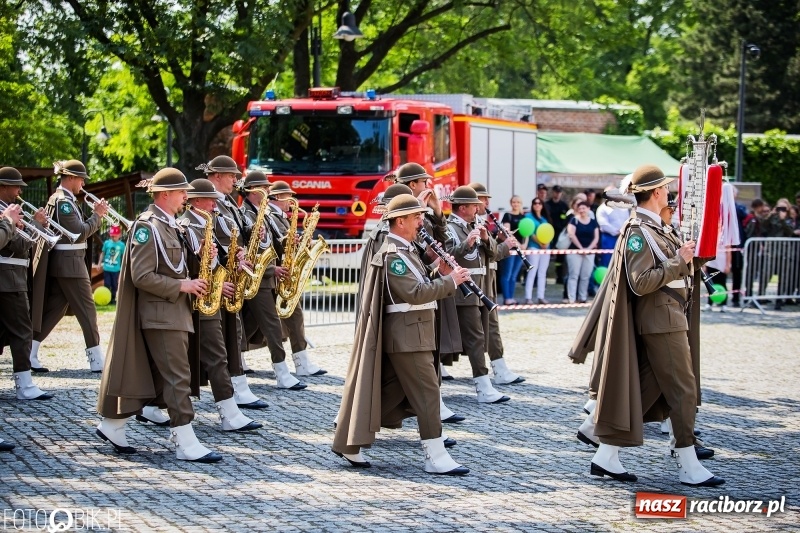 Zdjęcie w galerii na portalu naszraciborz.pl: 20 maja święto Straży Granicznej na raciborskim zamku wiadomości z regionu