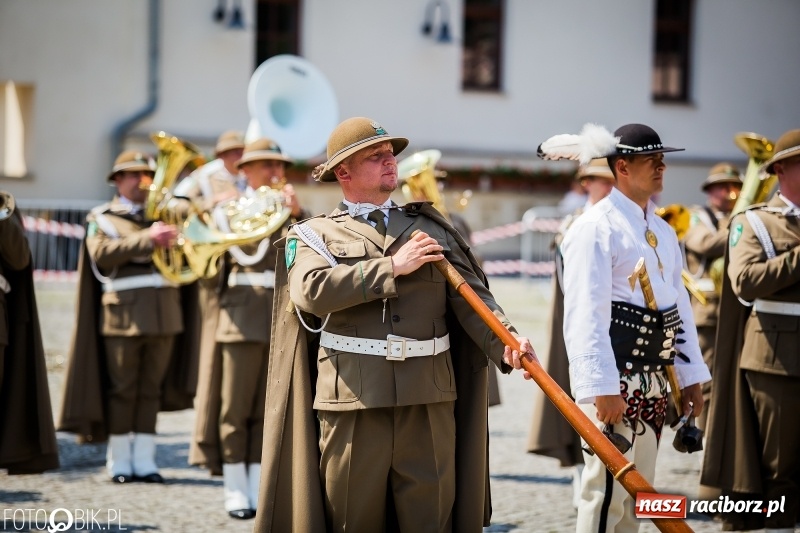 Zdjęcie w galerii na portalu naszraciborz.pl: 20 maja święto Straży Granicznej na raciborskim zamku wiadomości z regionu