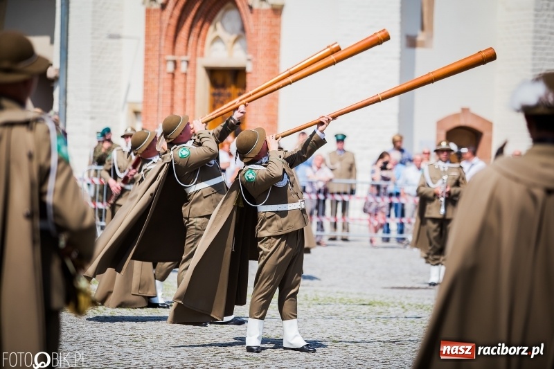 Zdjęcie w galerii na portalu naszraciborz.pl: 20 maja święto Straży Granicznej na raciborskim zamku wiadomości z regionu