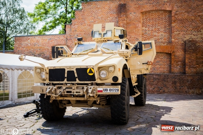 Zdjęcie w galerii na portalu naszraciborz.pl: 20 maja święto Straży Granicznej na raciborskim zamku wiadomości z regionu