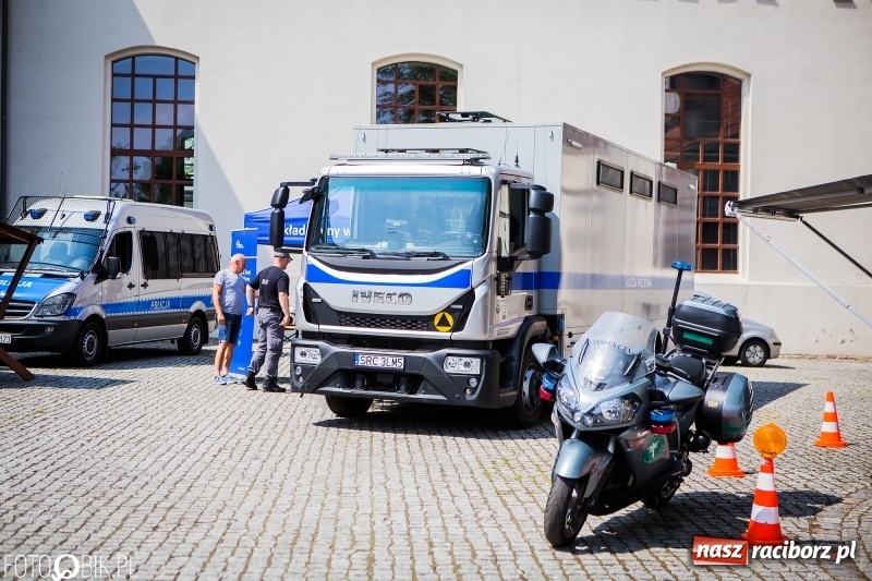 Zdjęcie w galerii na portalu naszraciborz.pl: 20 maja święto Straży Granicznej na raciborskim zamku wiadomości z regionu