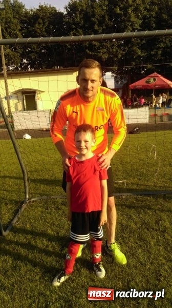 Zdjęcie w galerii na portalu naszraciborz.pl: Michal Peškovič gościł na treningu żaków Tworkowa wiadomości z regionu