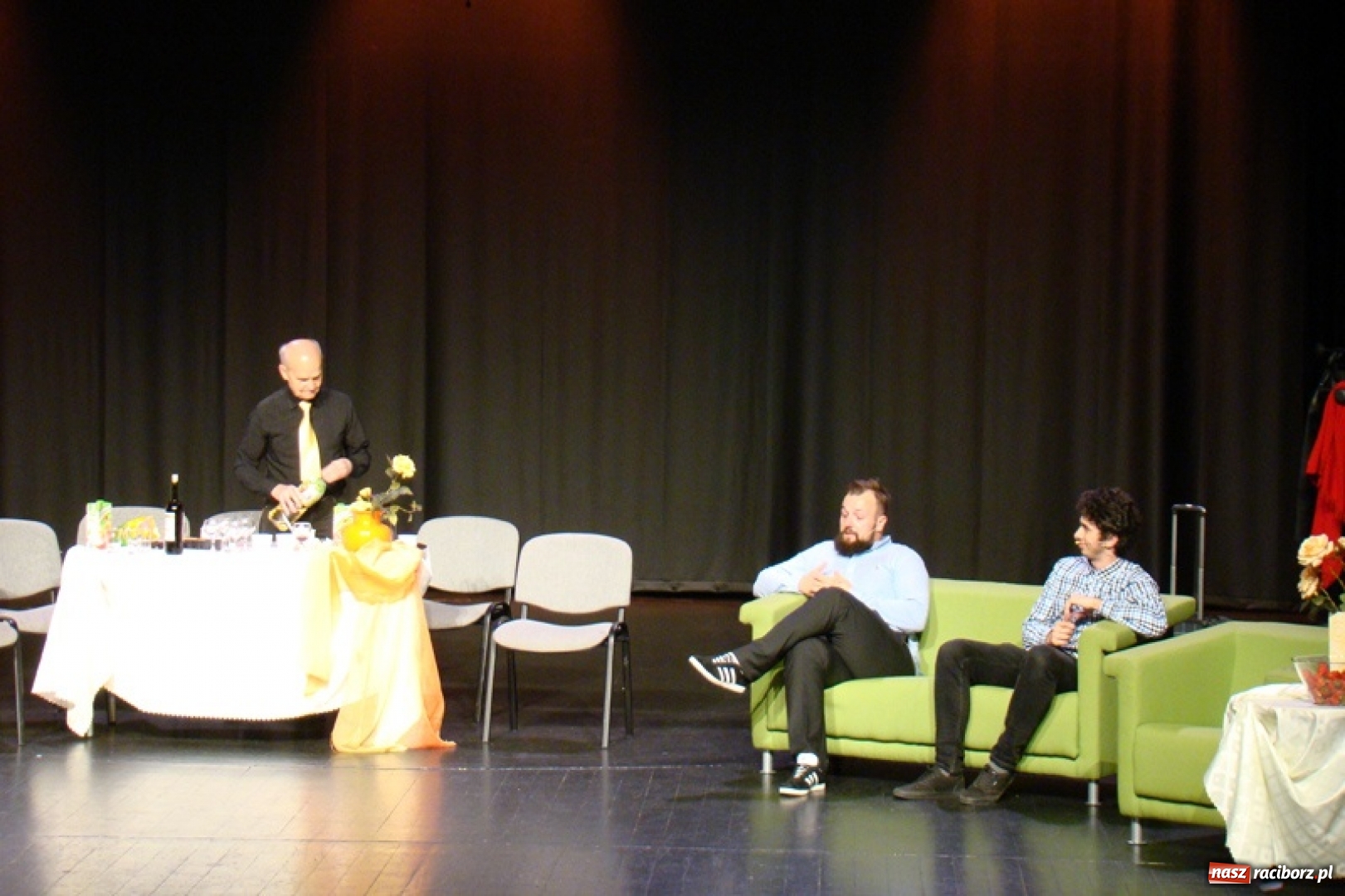 Zdjęcie w galerii na portalu naszraciborz.pl: Teatr Senioralne Forte na deskach Chorzowskiego Centrum Kultury wiadomości z regionu