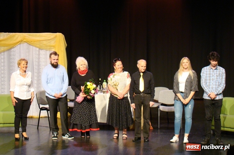 Zdjęcie w galerii na portalu naszraciborz.pl: Teatr Senioralne Forte na deskach Chorzowskiego Centrum Kultury wiadomości z regionu