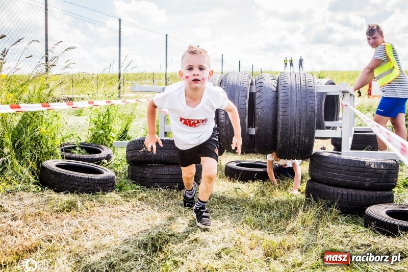 Zdjęcie w galerii na portalu naszraciborz.pl: I Bieg Małego Polaka, czyli raciborski tor przeszkód dla dzieci wiadomości z regionu