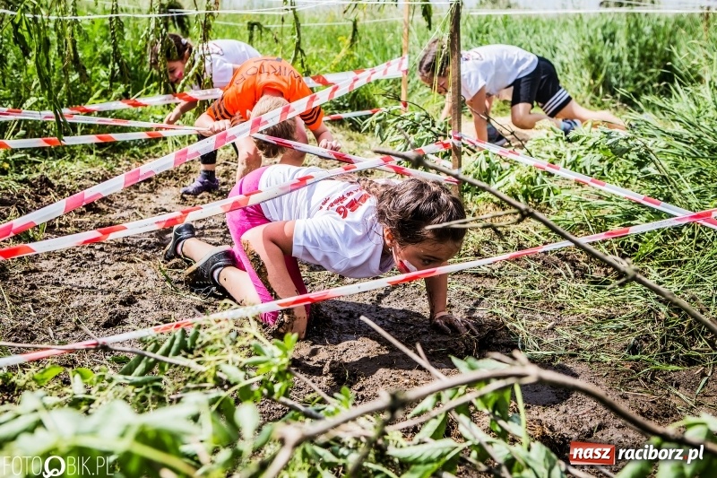 Zdjęcie w galerii na portalu naszraciborz.pl: I Bieg Małego Polaka, czyli raciborski tor przeszkód dla dzieci wiadomości z regionu