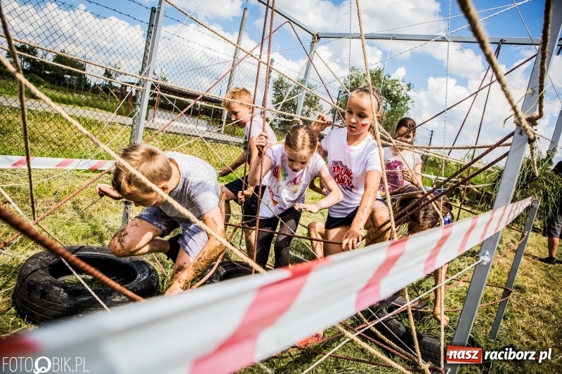 Zdjęcie w galerii na portalu naszraciborz.pl: I Bieg Małego Polaka, czyli raciborski tor przeszkód dla dzieci wiadomości z regionu