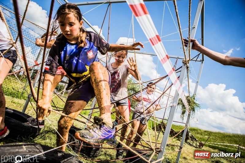 Zdjęcie w galerii na portalu naszraciborz.pl: I Bieg Małego Polaka, czyli raciborski tor przeszkód dla dzieci wiadomości z regionu