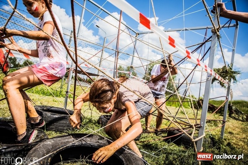 Zdjęcie w galerii na portalu naszraciborz.pl: I Bieg Małego Polaka, czyli raciborski tor przeszkód dla dzieci wiadomości z regionu