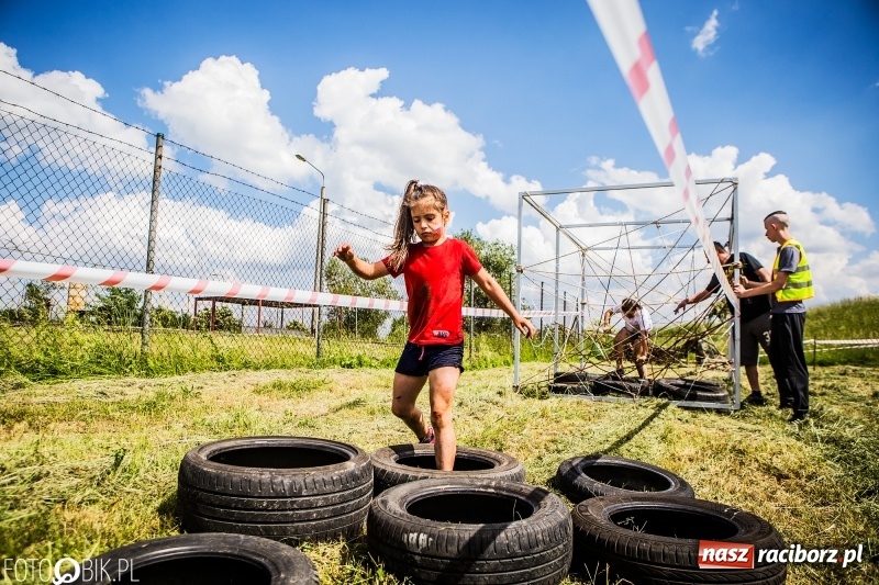 Zdjęcie w galerii na portalu naszraciborz.pl: I Bieg Małego Polaka, czyli raciborski tor przeszkód dla dzieci wiadomości z regionu