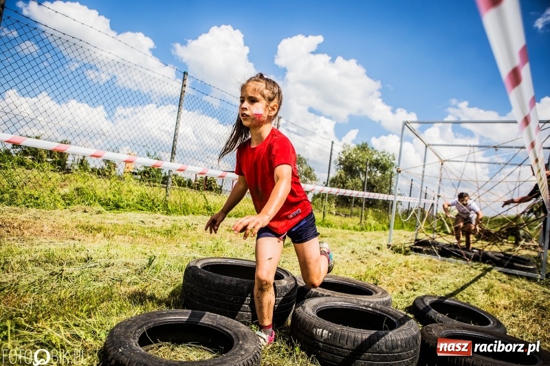 Zdjęcie w galerii na portalu naszraciborz.pl: I Bieg Małego Polaka, czyli raciborski tor przeszkód dla dzieci wiadomości z regionu