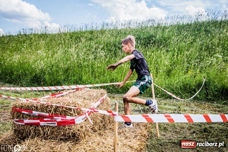 Zdjęcie w galerii na portalu naszraciborz.pl: I Bieg Małego Polaka, czyli raciborski tor przeszkód dla dzieci wiadomości z regionu