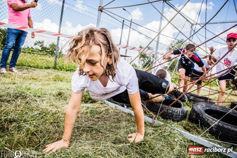 Zdjęcie w galerii na portalu naszraciborz.pl: I Bieg Małego Polaka, czyli raciborski tor przeszkód dla dzieci wiadomości z regionu