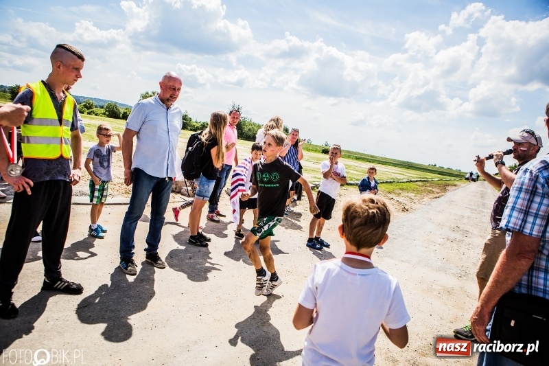 Zdjęcie w galerii na portalu naszraciborz.pl: I Bieg Małego Polaka, czyli raciborski tor przeszkód dla dzieci wiadomości z regionu