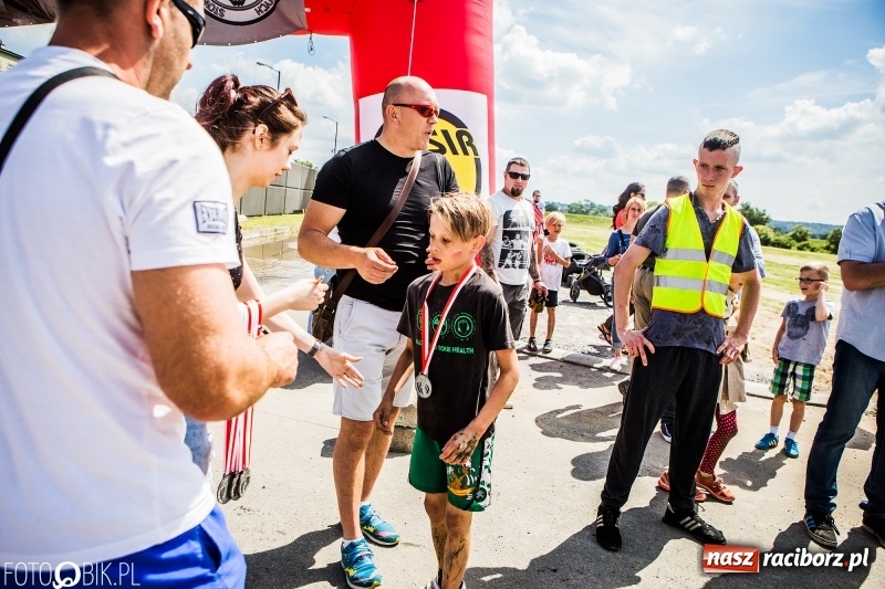 Zdjęcie w galerii na portalu naszraciborz.pl: I Bieg Małego Polaka, czyli raciborski tor przeszkód dla dzieci wiadomości z regionu