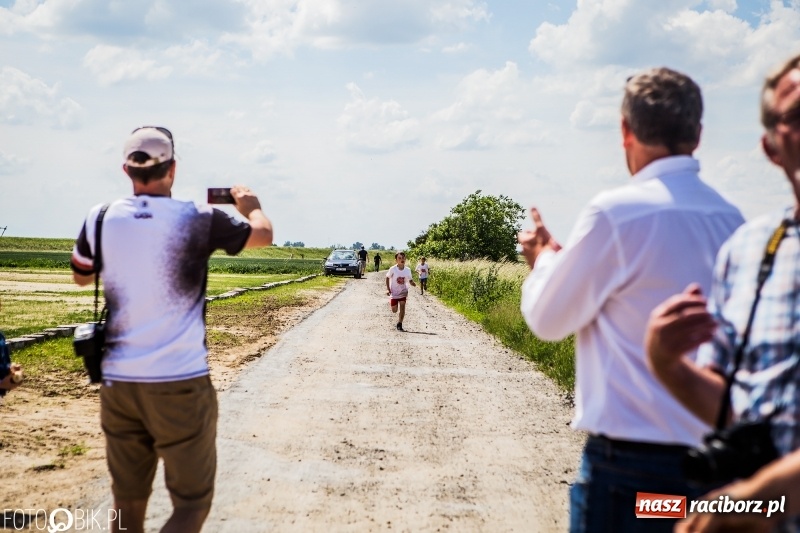 Zdjęcie w galerii na portalu naszraciborz.pl: I Bieg Małego Polaka, czyli raciborski tor przeszkód dla dzieci wiadomości z regionu