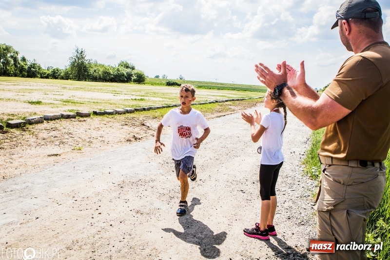Zdjęcie w galerii na portalu naszraciborz.pl: I Bieg Małego Polaka, czyli raciborski tor przeszkód dla dzieci wiadomości z regionu