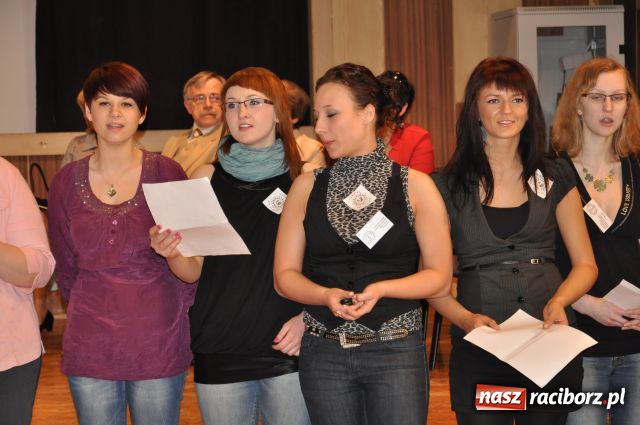 Zdjęcie w galerii na portalu naszraciborz.pl: Asy trzecich klas wyłonione wiadomości z regionu