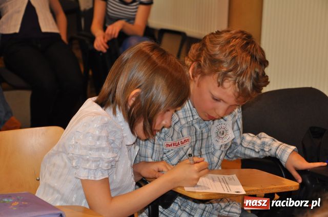Zdjęcie w galerii na portalu naszraciborz.pl: Asy trzecich klas wyłonione wiadomości z regionu