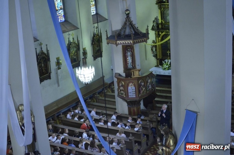 Zdjęcie w galerii na portalu naszraciborz.pl: Wyjątkowa lekcja muzyki w kościele farnym  wiadomości z regionu