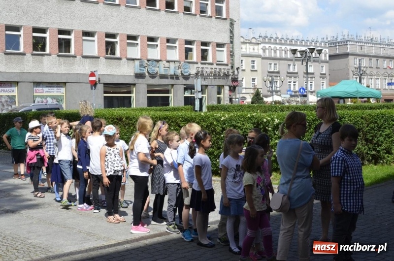 Zdjęcie w galerii na portalu naszraciborz.pl: Wyjątkowa lekcja muzyki w kościele farnym  wiadomości z regionu
