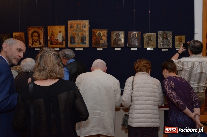 Zdjęcie w galerii na portalu naszraciborz.pl: Obrazy święte i noc w Muzeum  wiadomości z regionu