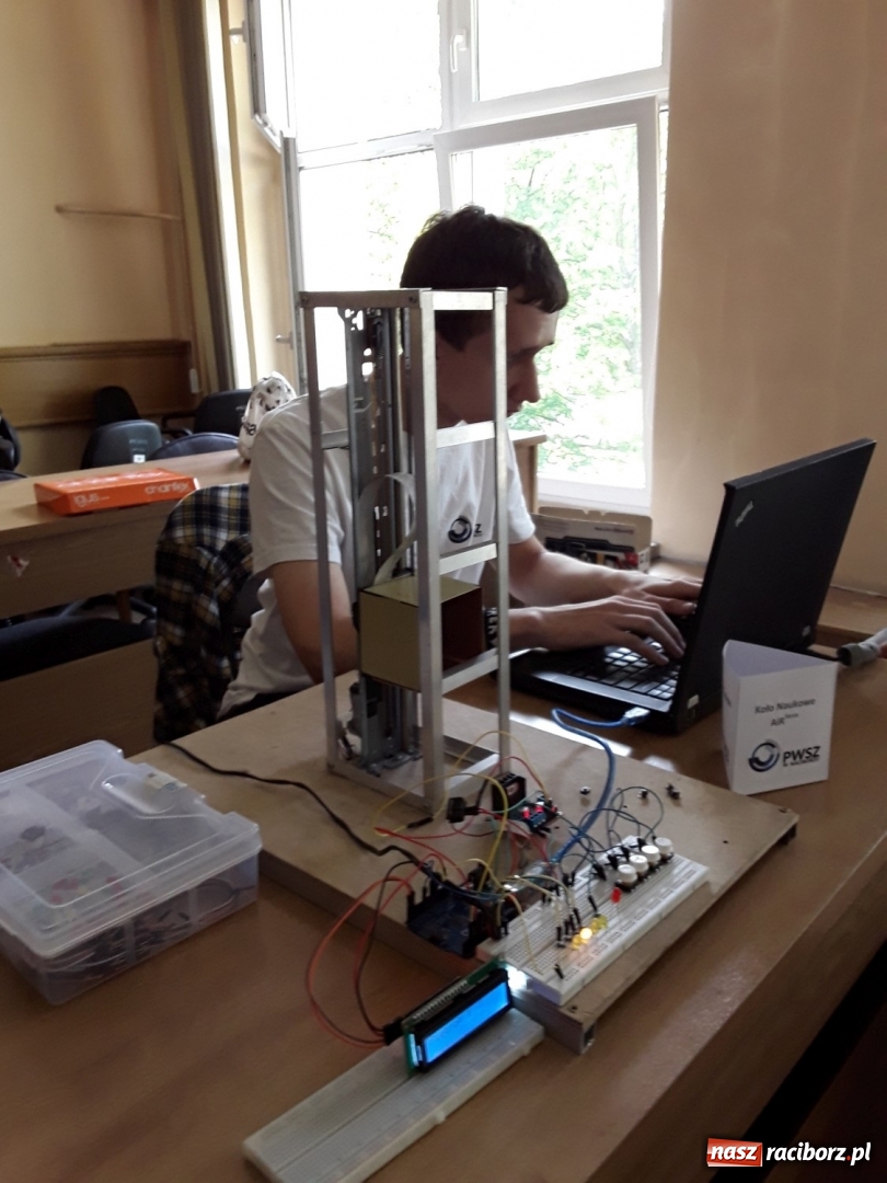 Zdjęcie w galerii na portalu naszraciborz.pl: Dzień Dziecka z Instytutem Techniki PWSZ wiadomości z regionu