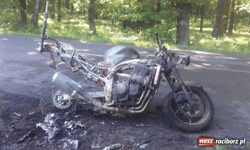 Zdjęcie w galerii na portalu naszraciborz.pl: Wyciek paliwa powodem pożaru motocykla  wiadomości z regionu