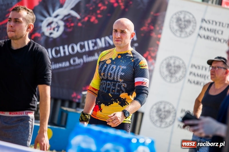 Zdjęcie w galerii na portalu naszraciborz.pl: I Bieg Cichociemnych w Raciborzu. Trasa wyciskała ostatnie poty FOTO i WIDEO wiadomości z regionu