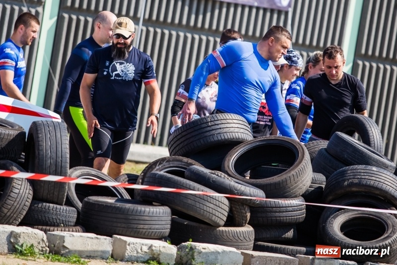 Zdjęcie w galerii na portalu naszraciborz.pl: I Bieg Cichociemnych w Raciborzu. Trasa wyciskała ostatnie poty FOTO i WIDEO wiadomości z regionu