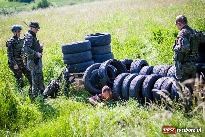 Zdjęcie w galerii na portalu naszraciborz.pl: I Bieg Cichociemnych w Raciborzu. Trasa wyciskała ostatnie poty FOTO i WIDEO wiadomości z regionu